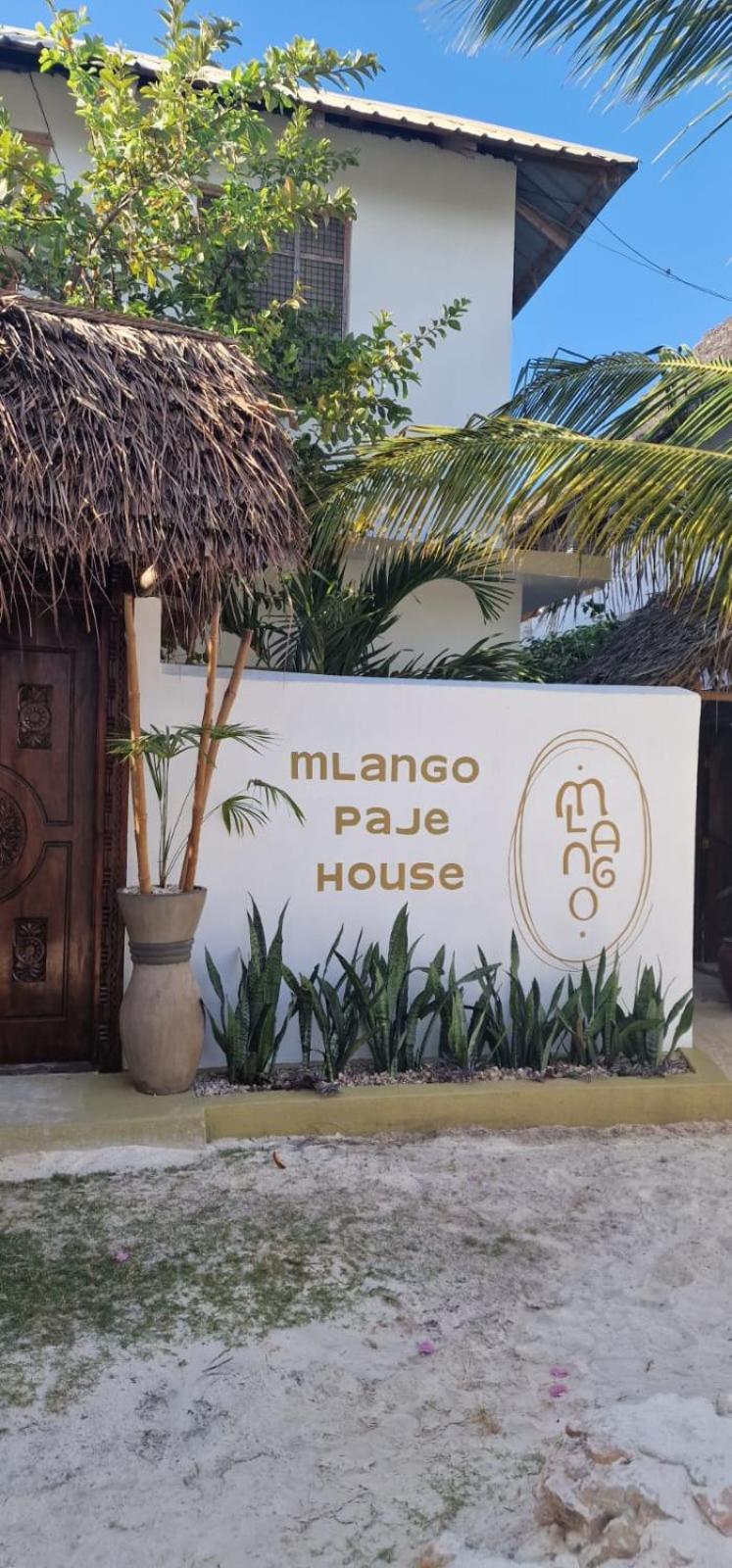 Mlango Paje House II Bed & Breakfast ภายนอก รูปภาพ