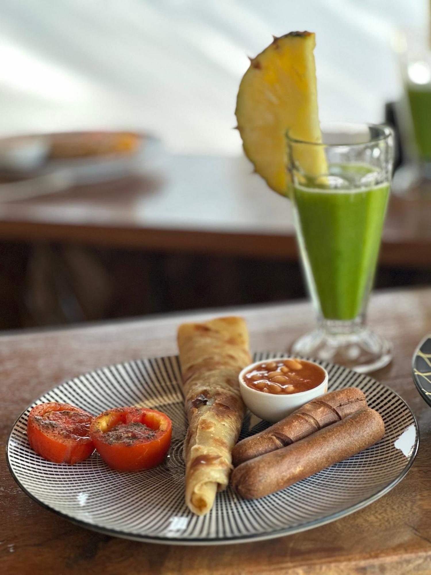 Mlango Paje House II Bed & Breakfast ภายนอก รูปภาพ