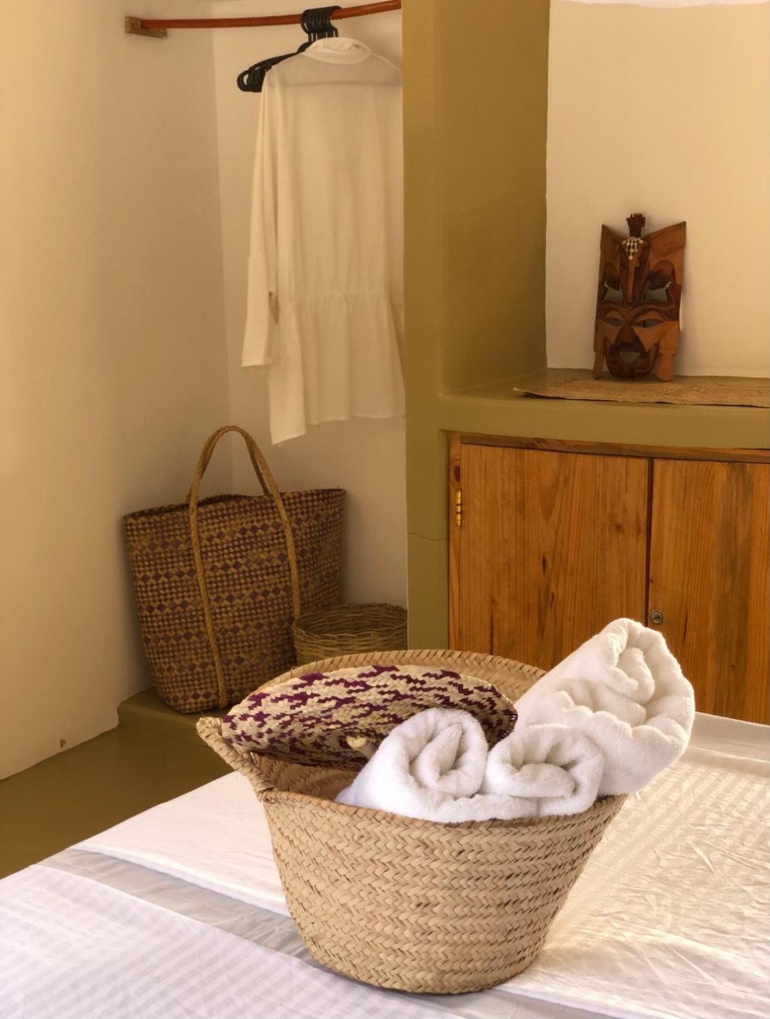 Mlango Paje House II Bed & Breakfast ภายนอก รูปภาพ