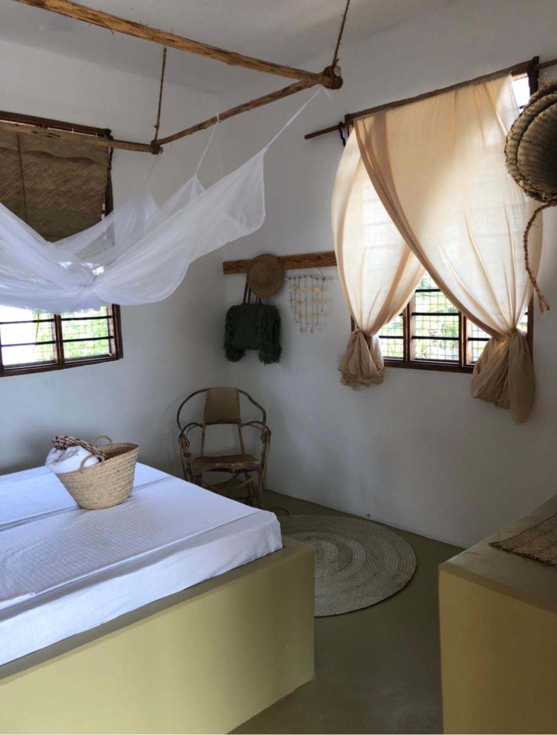 Mlango Paje House II Bed & Breakfast ภายนอก รูปภาพ