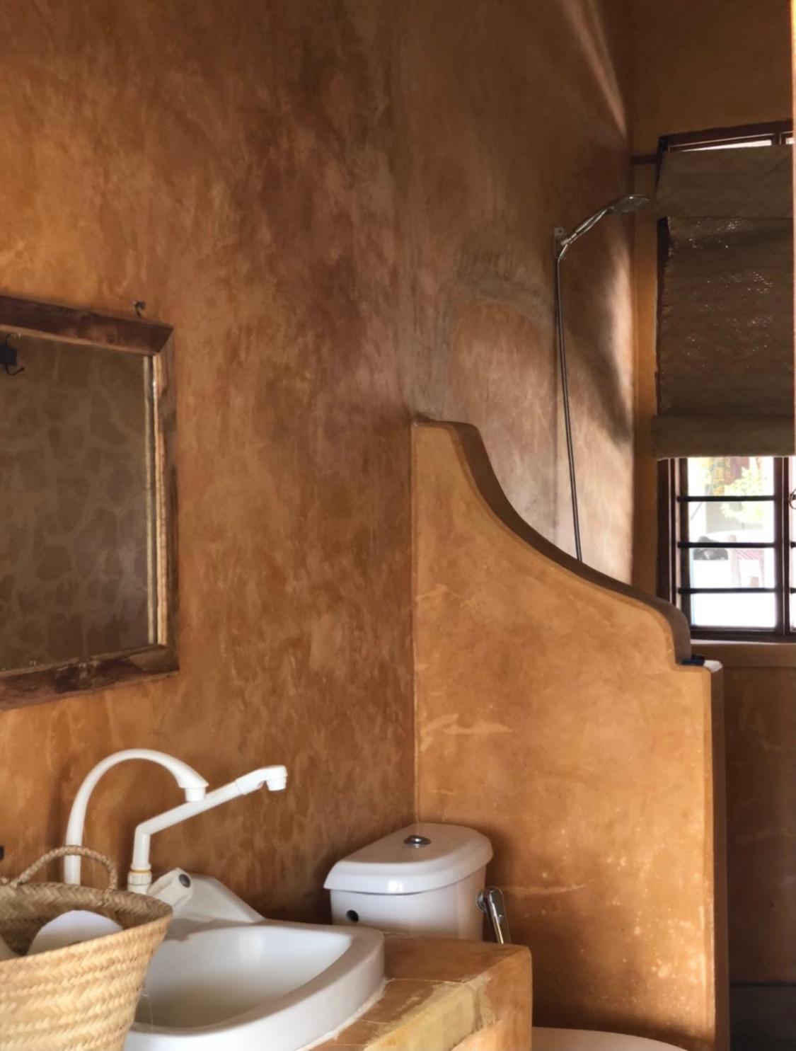 Mlango Paje House II Bed & Breakfast ภายนอก รูปภาพ