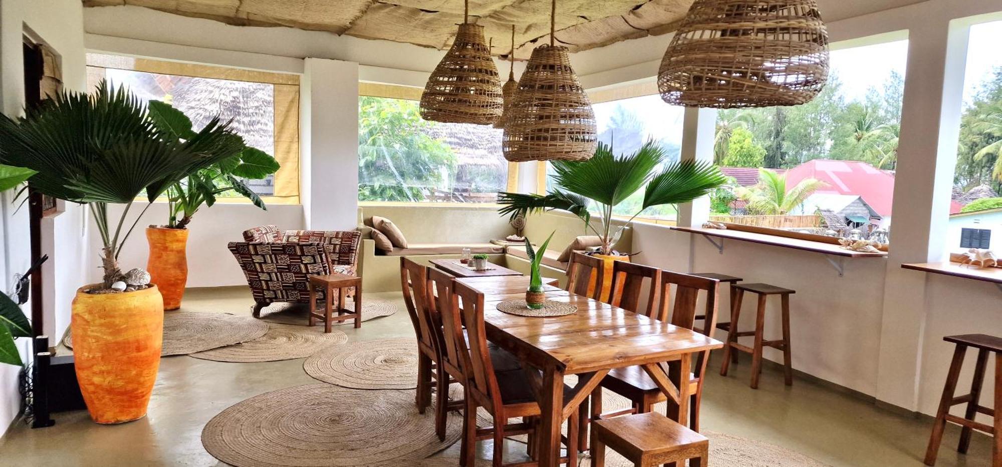 Mlango Paje House II Bed & Breakfast ภายนอก รูปภาพ